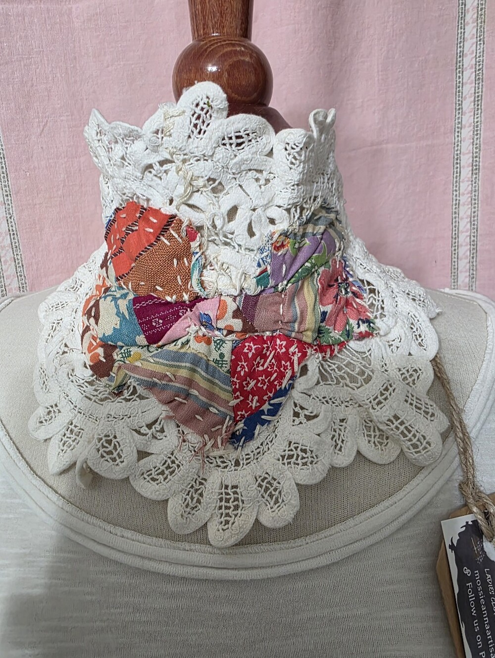 JABOT🩷MOSSIE ANNA ARTISAN DESIGN🩷NWT - Picture 5 of 8